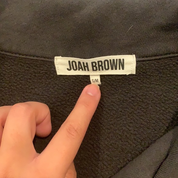 Joah Brown Aspen Half Zip in Charcoal. Size Small/Medium - Picture 3 of 7